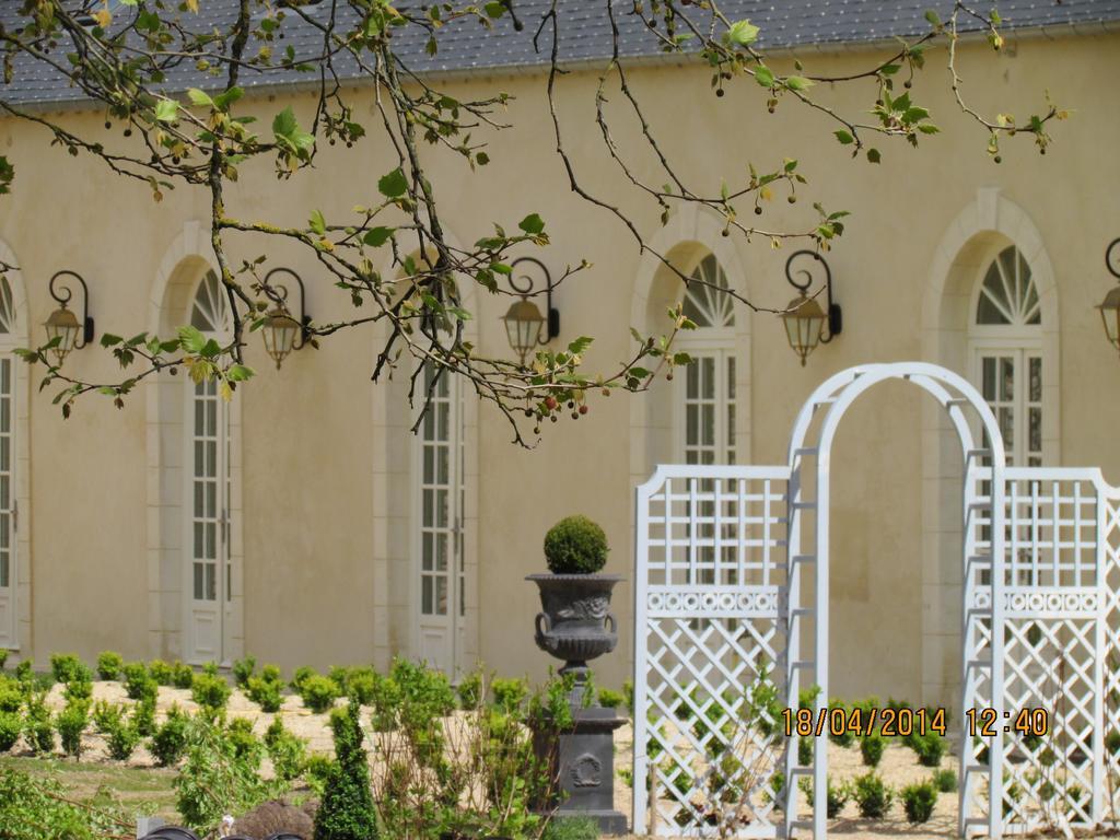 L'Orangerie Du Grand Jardin Villa Conde-sur-Seulles Exterior photo